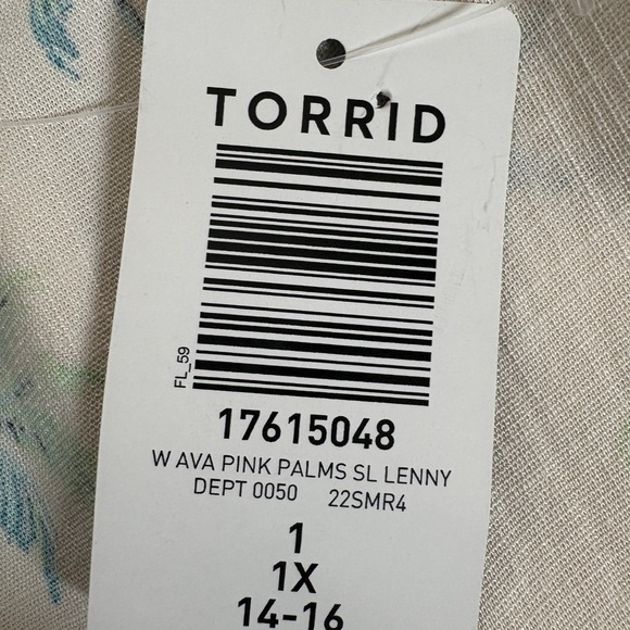 NWT Torrid Ava Pink Palms V Neck Cami Palm Tree Light Pink 1 1X 14-16 - Picture 10 of 10